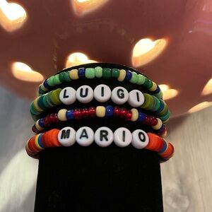 Mario & Luigi bracelets❤️💚